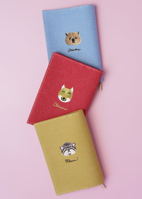 見ているだけでじわじわしてくる可愛い動物たちブックカバー!