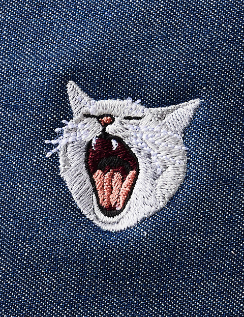 【 文庫版サイズ】あくびする猫 刺繍 ブックカバー 日本製 honok