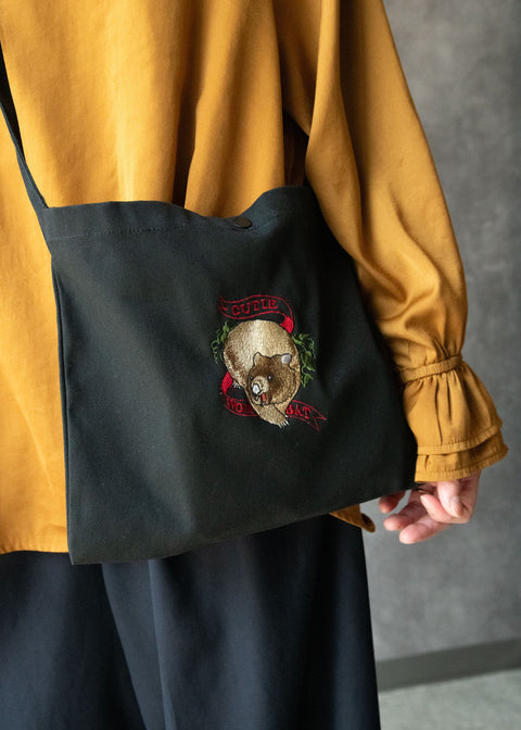 「CUTIE WOMBAT」刺繍 サコッシュ Nook Nook