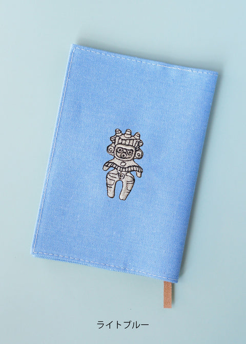 【文庫サイズ】「みみずく土偶」刺繍 ブックカバー honok