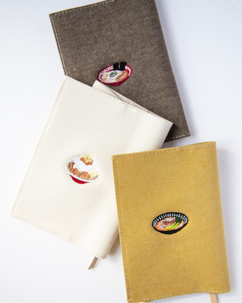 【文庫サイズ】 ラーメン 醤油ラーメン マシマシ ラーメン 担々麺 刺繍 名入れ可能 ブックカバー honok