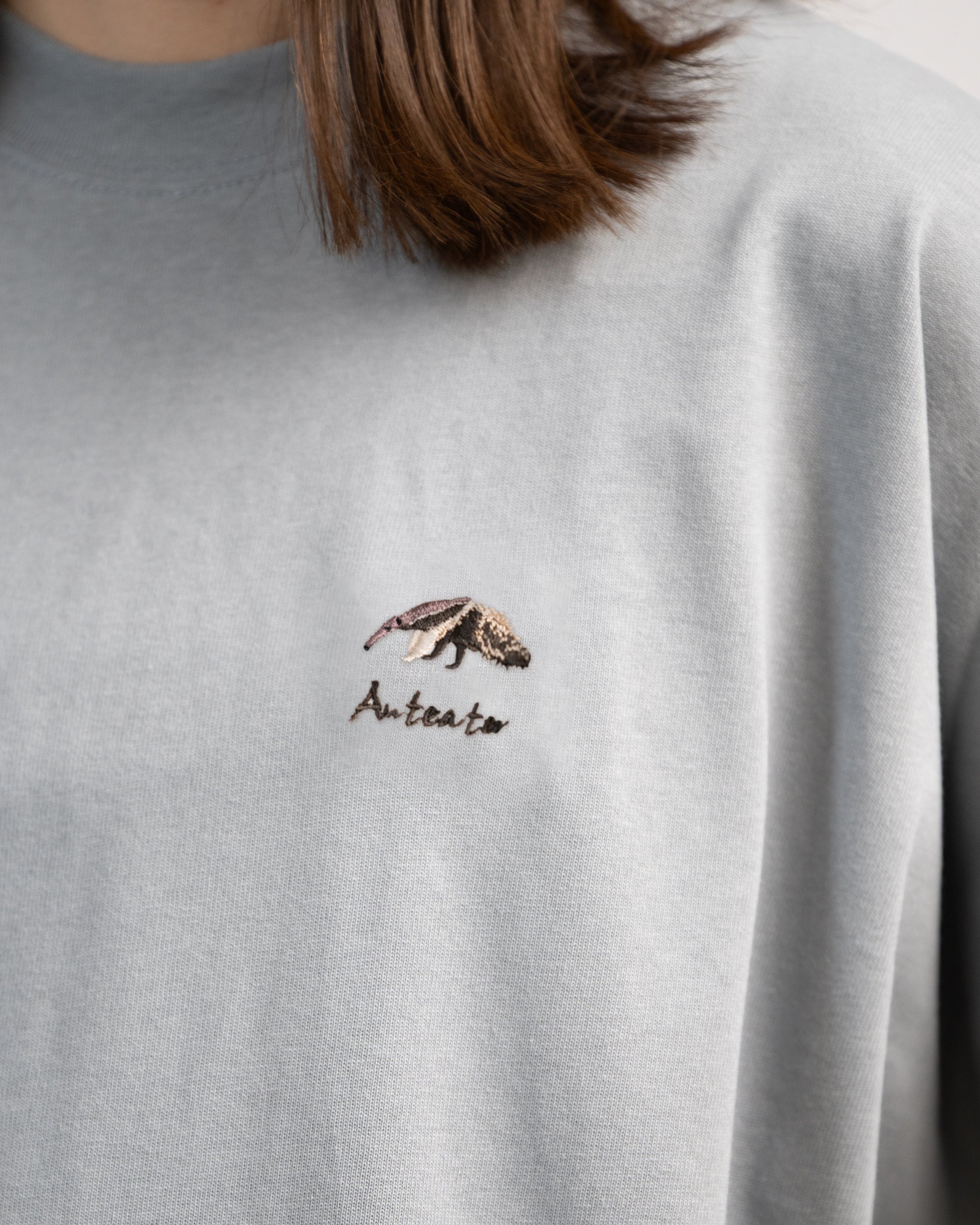 オオアリクイ刺繍 オーバーサイズTシャツ｜Anteater｜ワンポイント刺繍