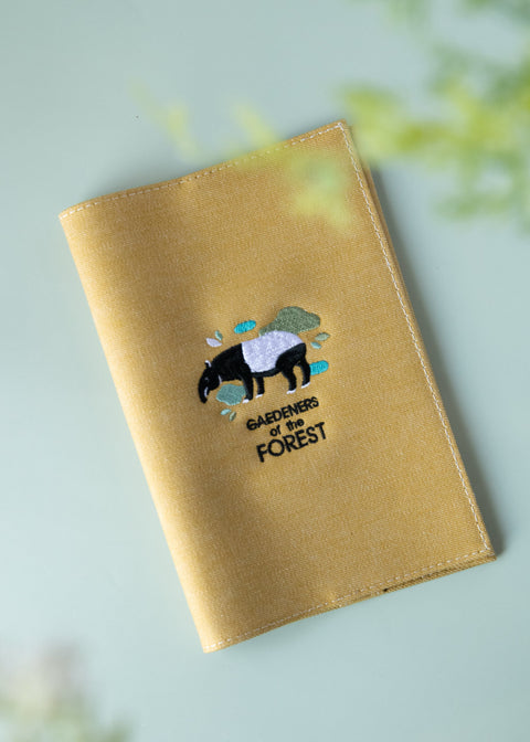 【 B6 コミックサイズ】マレーバク「GARDENERS of the FOREST」刺繍ブックカバー honok