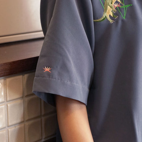 「睡蓮と鰐」 刺繍 シルキーオープン半袖シャツ honok