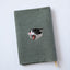 【新書サイズ】ハチワレ ブックカバー 新書版サイズ あくびする猫 刺繍 ブックカバー 日本製 honok