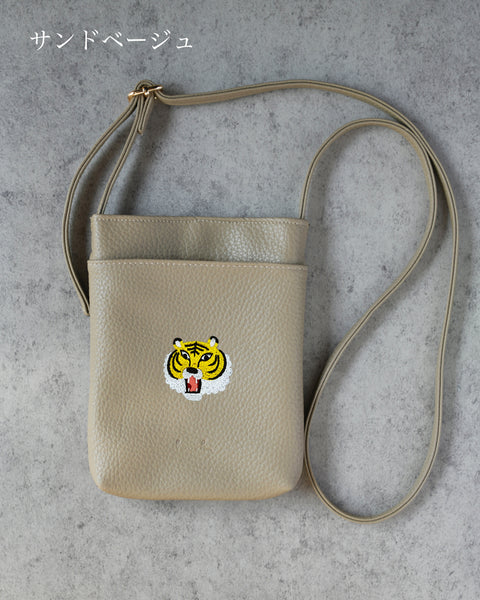 虎 スマホバッグ 刺繍 ポーチ ベルト調整可能