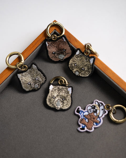 ウォンバット「コウ」刺繍キーホルダー｜ギフトにおすすめ｜NOOKNOOK