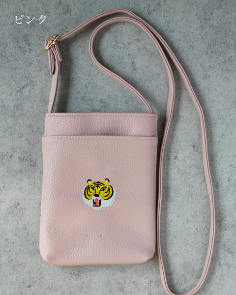 虎 スマホバッグ 刺繍 ポーチ ベルト調整可能