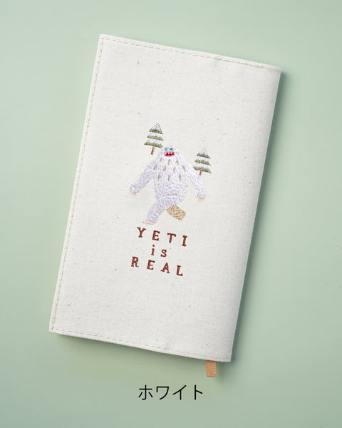 【新書サイズ】イエティはいる ブックカバー 新書版サイズ  刺繍 ブックカバー 日本製 honok