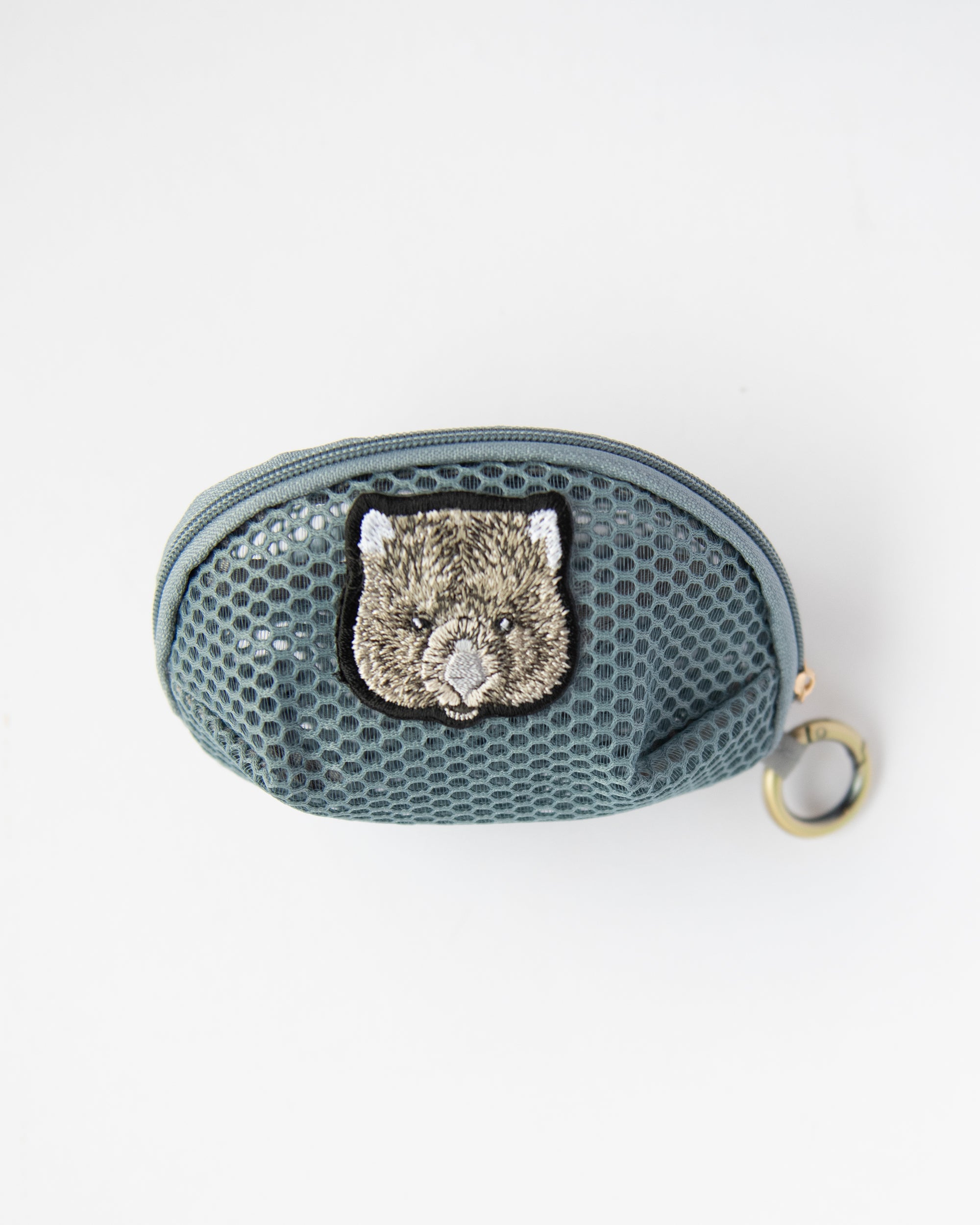 B6サイズ対応・刺繍デザインブックカバー｜honok限定クーポン