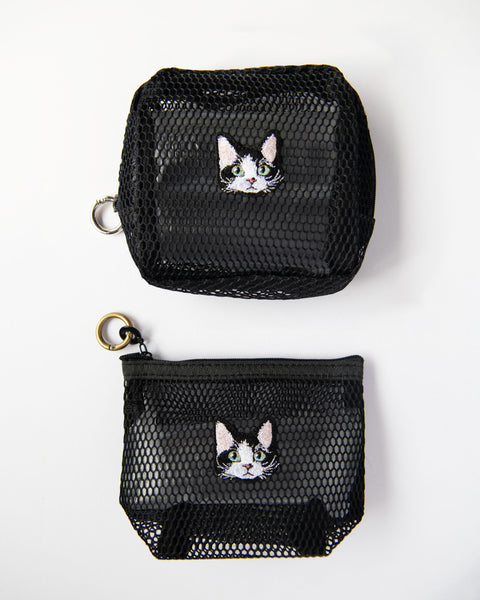 カーリーハチワレ猫 刺繍 メッシュポーチ／ ミニポーチ 2個セット　かわいい レディース メンズ 小物入れ アクセサリーケース コスメポーチ 旅行用 プレゼントにも◎