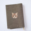 【新書サイズ】茶トラ ブックカバー 新書版サイズ あくびする猫 刺繍 ブックカバー 日本製 honok