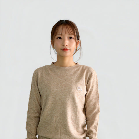 【ニット】ハクビシン刺しゅう クルーネックセーター 全3色｜honok