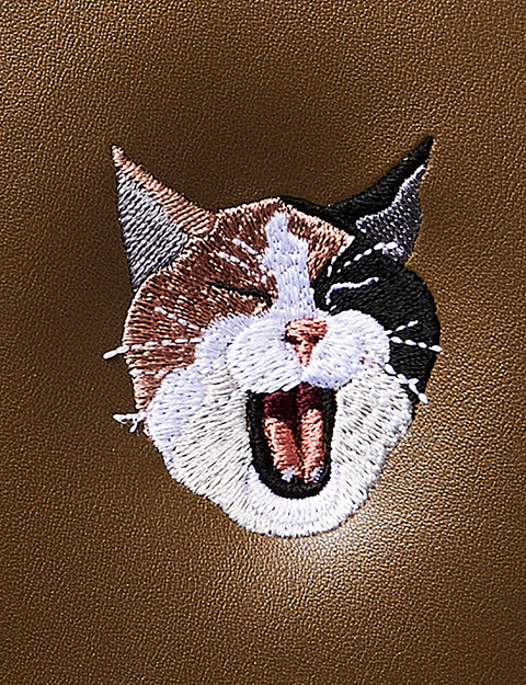 ワンポイント刺繍  あくび猫 スマホバッグ 刺繍 ポーチ honok