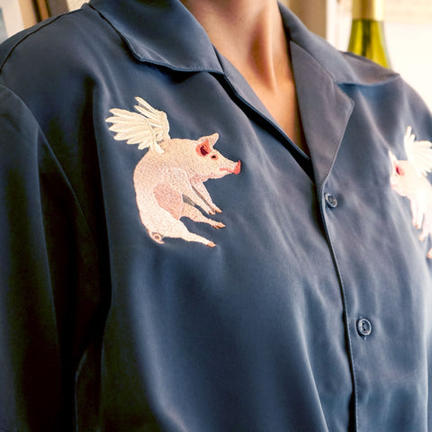 「翼のある豚」 刺繍　シルキーオープン半袖シャツ honok